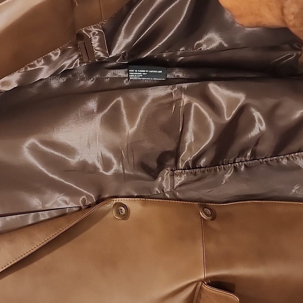 Leather blazer - Picture 2 of 3